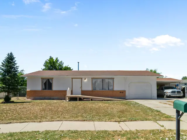 3437 W Webwood Ct, West Valley City, UT 84119 - #3