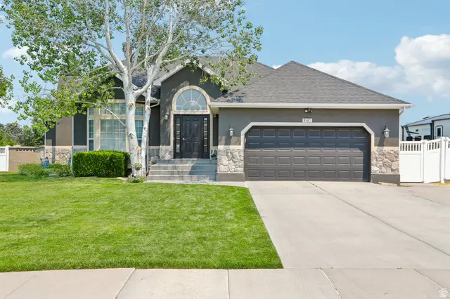 9567 S Misty Oaks Cir, South Jordan, UT 84095 - #1