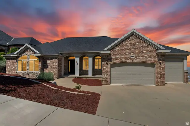 548 S Lofty Ln E, North Salt Lake, UT 84054 - #2