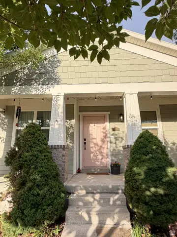 11751 S Lake Run Rd, South Jordan, UT 84009 - #3