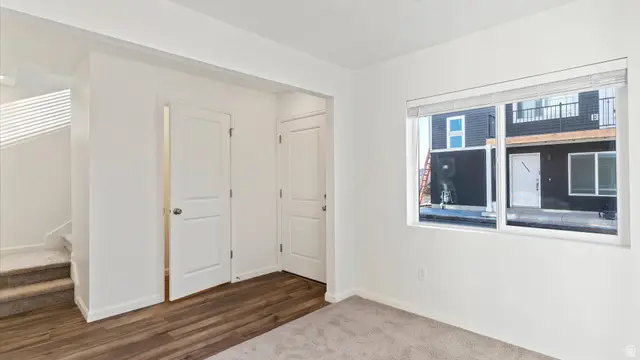 37 N Jordan River Way, Saratoga Springs, UT 84045 - #3