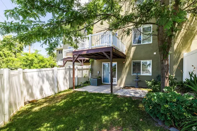 2064 S Orchard Dr E, Bountiful, UT 84010 - #3
