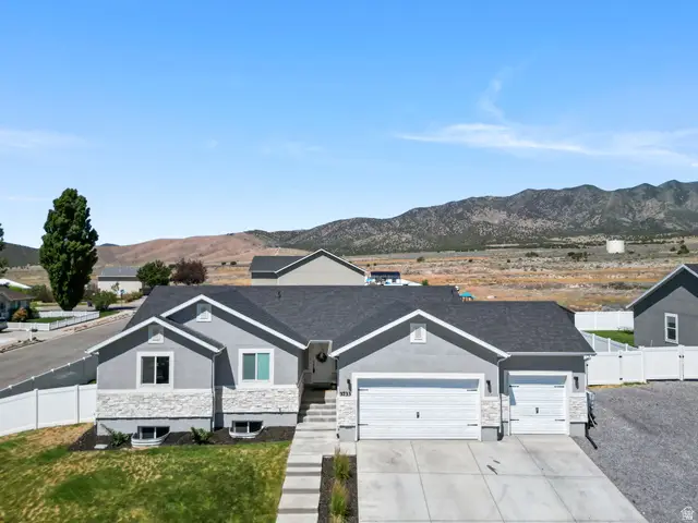 3733 N Eisenhower St, Eagle Mountain, UT 84005 - #1