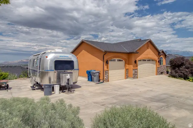 438 W Cimarron Ave S, Saratoga Springs, UT 84045 - #3