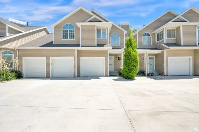 5389 S New Hampton Dr W, Murray, UT 84123 - #1