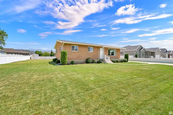 2467 S 2000 W, Syracuse, UT 84075