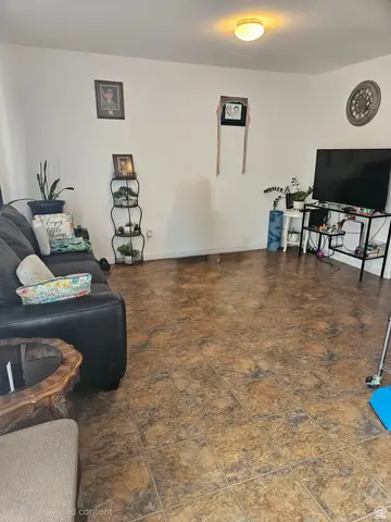 1427 W Mayapple Way S, West Valley City, UT 84119 - #3