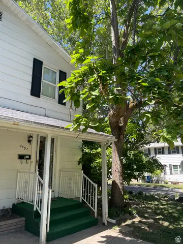 3891 S Grandview Dr E, Ogden, UT 84403 - #2