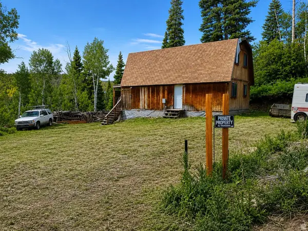 1005 W Oak Rd, Coalville, UT 84017