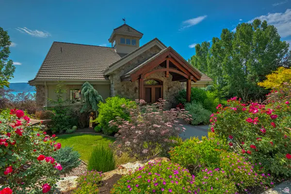 2999 Eastshore Rd, Saint Charles, ID 83272