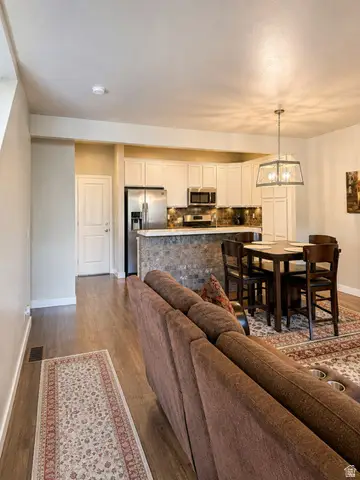 5156 W Stockfield Ln, Herriman, UT 84096 - #2
