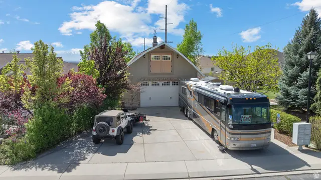 3957 W Honey Locust Ln, Cedar Hills, UT 84062 - #2