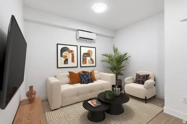 2085 N Main St N #408, Sunset, UT 84015