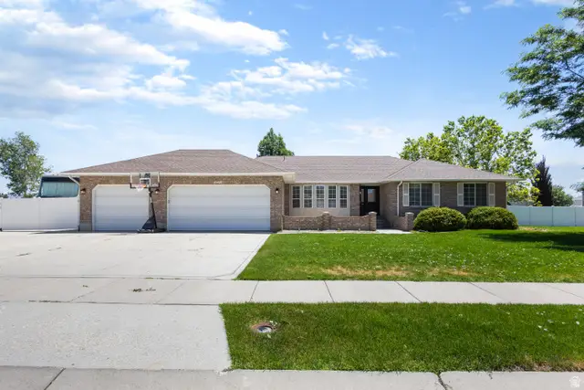 10469 S 2330 W, South Jordan, UT 84095 - #3