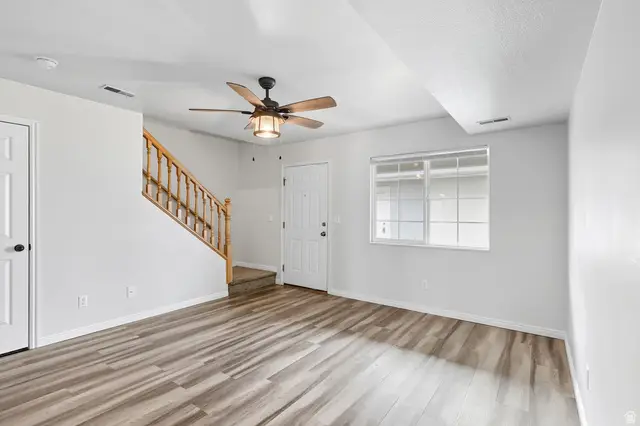269 E 2300 N, North Ogden, UT 84414 - #3