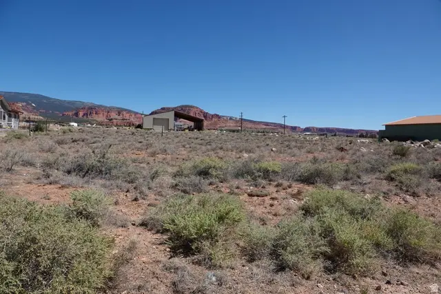 400 W Main St N, Torrey, UT 84775 - #1
