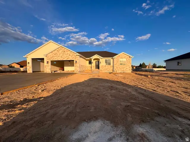 1239 S Hancock Cir, Price, UT 84501 - #1