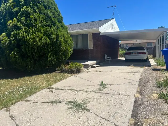 2785 W 7525 S, West Jordan, UT 84084 - #1