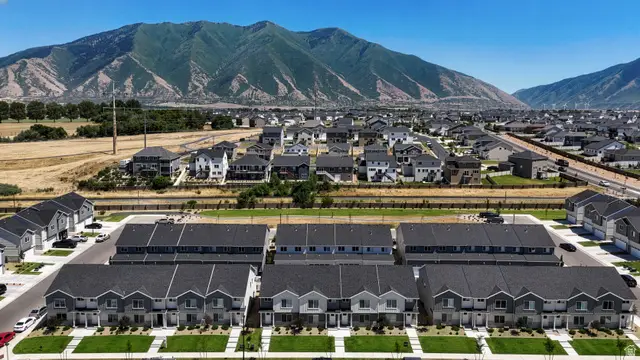 1372 N Meadow Lane Ln, Spanish Fork, UT 84660 - #3