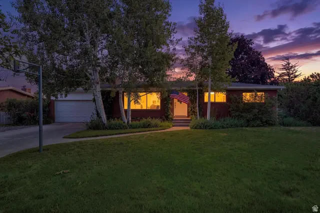 497 E Main St, Hyrum, UT 84319 - #3