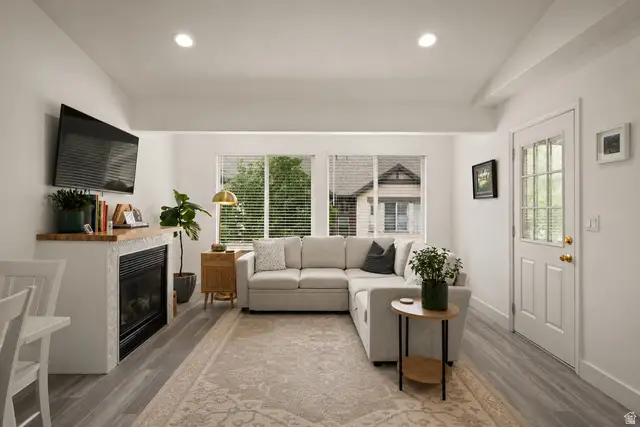 204 W Lyman Ln, Bountiful, UT 84010 - #3