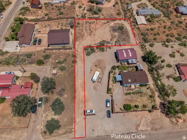 1881 Plateau Cir #7B, Moab, UT 84532