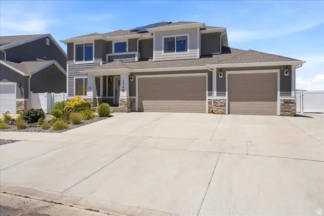 1514 W Majestic Dr, Saratoga Springs, UT 84045 - #2