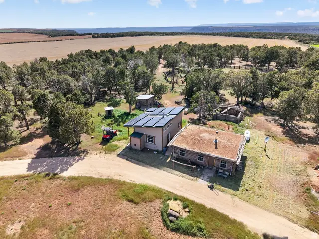 1104 S Eastland Rd, Monticello, UT 84535 - #3