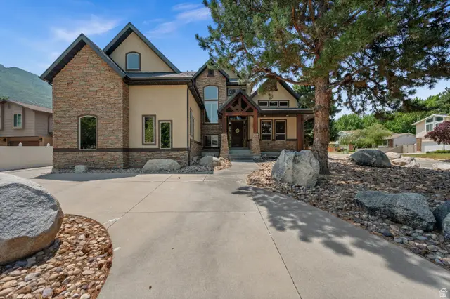 3480 E Macintosh Cir, Cottonwood Heights, UT 84121 - #1