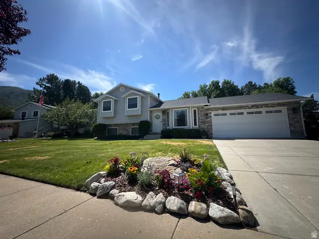 2425 E View Dr, South Weber, UT 84405 - #3