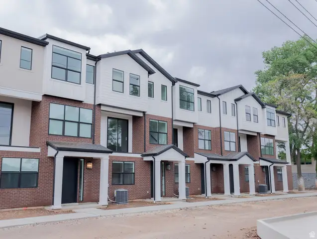 948 E Grape Ivy Way S #103, Millcreek, UT 84106 - #1