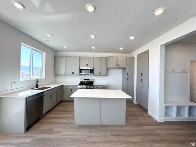 3030 N Summerwood Dr #802, Eagle Mountain, UT 84005 - #3