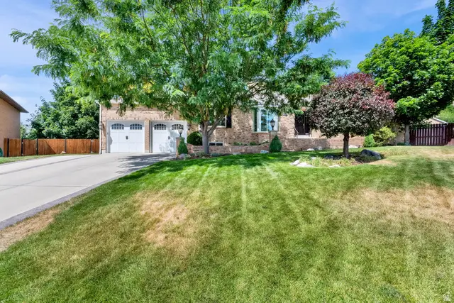 134 W Jennings Ln, Centerville, UT 84014 - #2
