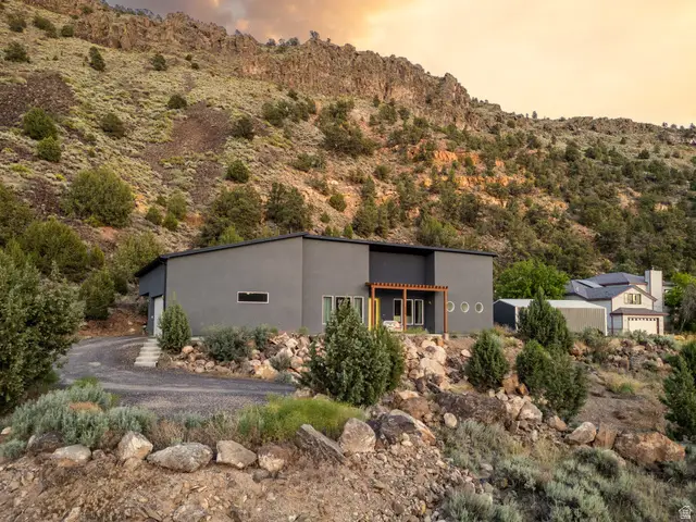 153 S Stagecoach, Brookside, UT 84782 - #3