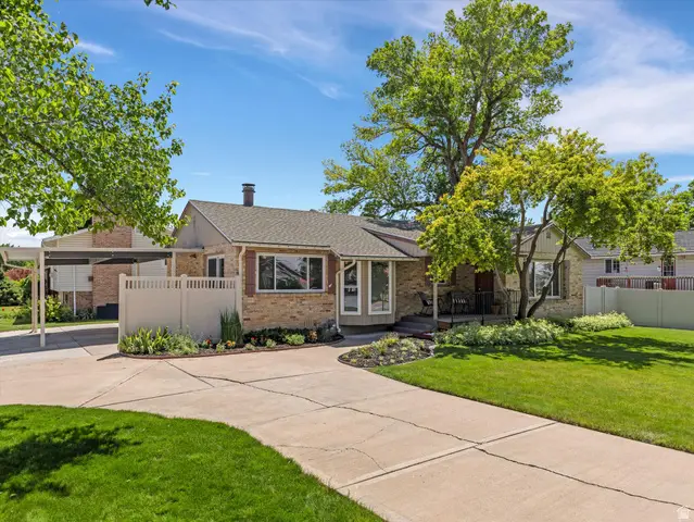 313 W 100 S, Kaysville, UT 84037 - #3