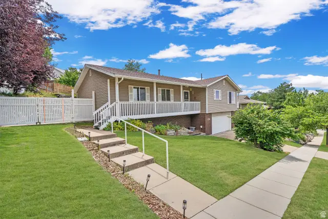 374 E 700 S, Farmington, UT 84025 - #1