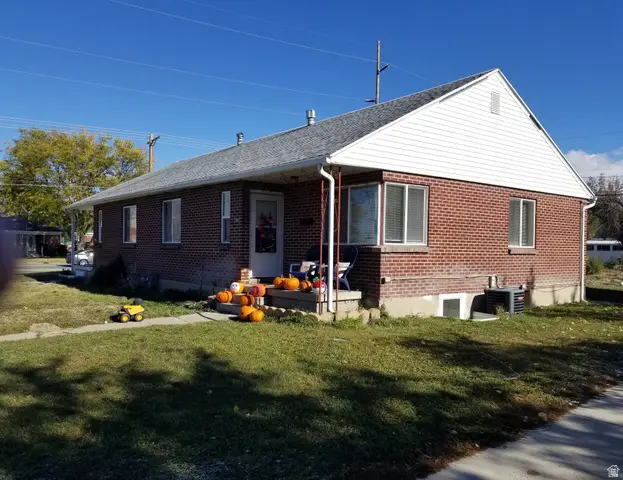 5313 S Alpine Dr, Murray, UT 84107 - #2