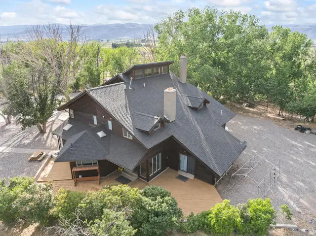 460 E Landslide Rd S, Central Valley, UT 84754 - #1