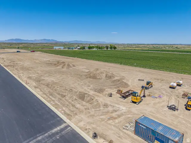 5200 W 3150 S #224, Hooper, UT 84315 - #2