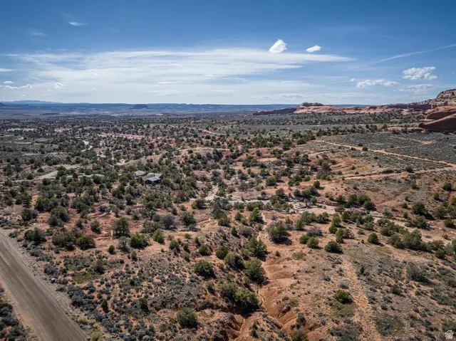 160 S Joe Wilson Dr #15, La Sal, UT 84530 - #3