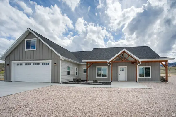 2962 S Sand Trap Cir #69, Garden City, UT 84028
