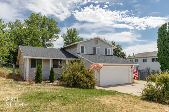 1266 E Cherry Ln, Layton, UT 84040 - #1