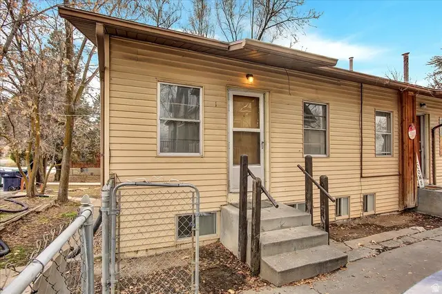 467 N Harrisville Rd, Harrisville, UT 84404 - #3