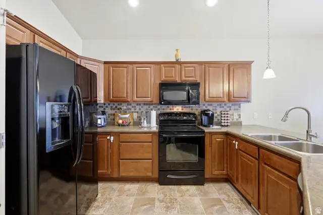 7598 S 4770 W, West Jordan, UT 84084 - #3