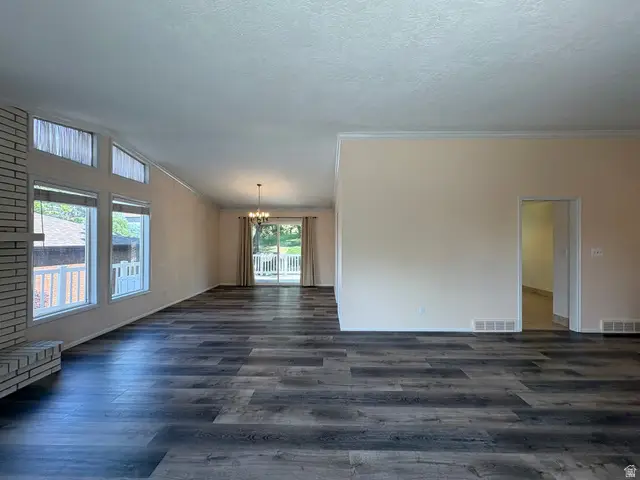 595 E Meadowlark Rd, Orem, UT 84097 - #3