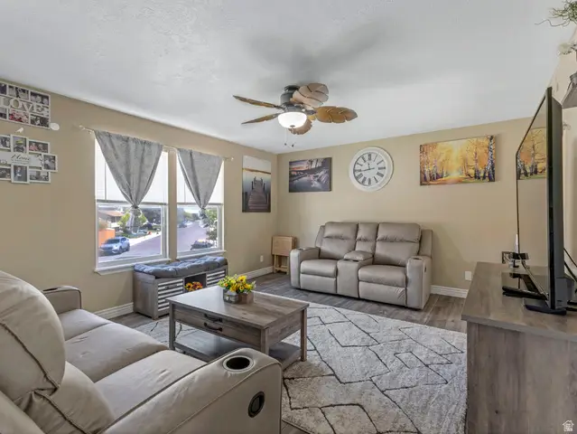 374 E 30 N, Grantsville, UT 84029 - #2