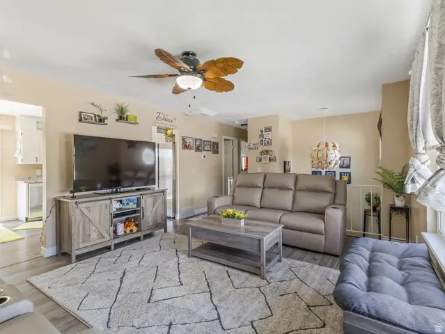 374 E 30 N, Grantsville, UT 84029 - #3