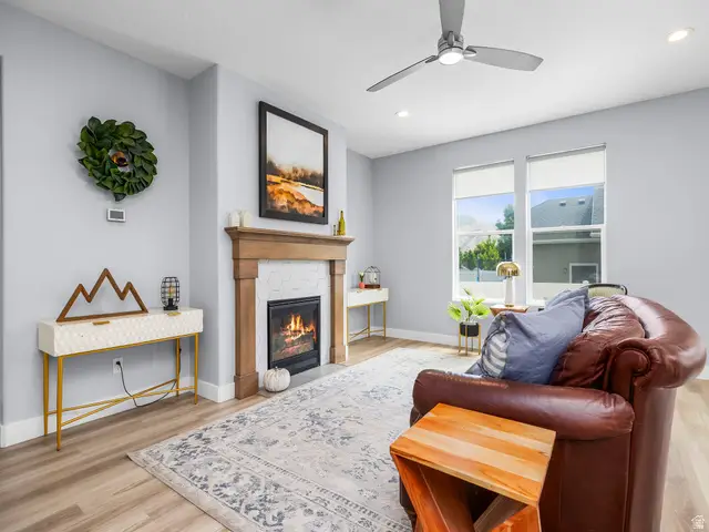 877 S Yarrow Dr W, Mapleton, UT 84664 - #3