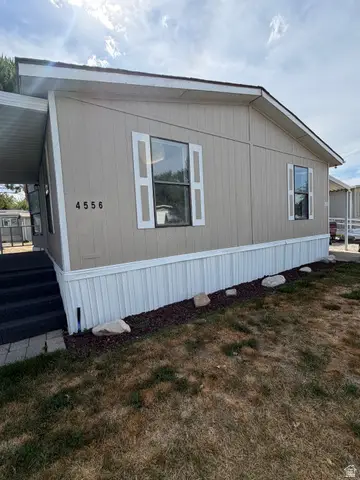 4556 S Meridian Cir #52, Taylorsville, UT 84123