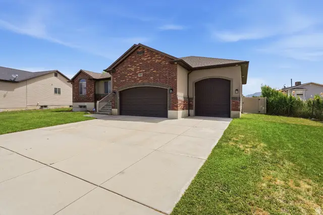 5920 S 4150 W, Roy, UT 84067 - #2